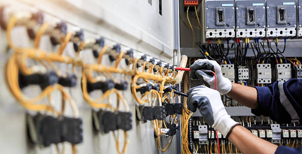 Professional Electrician technician working in Columbus Grove, OH